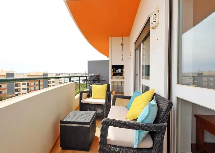 C03 - Gale Holiday Apartment In Lagos