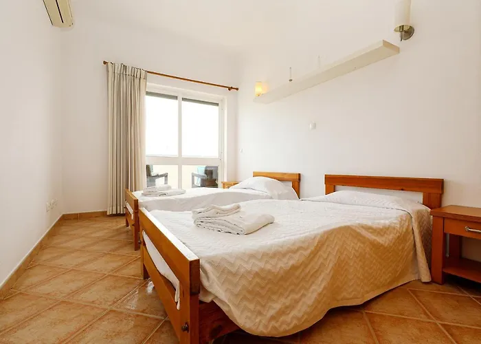 C03 - Gale Holiday Apartment In Lagos